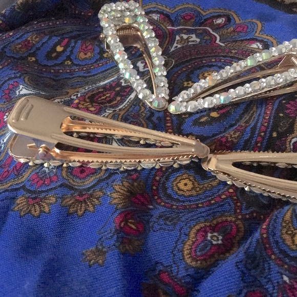 Rhinestone Hair Clips - Picture 2 of 6